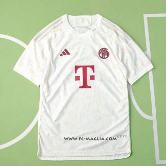 Terza Maglia Bayern Monaco Authentic 2023 2024